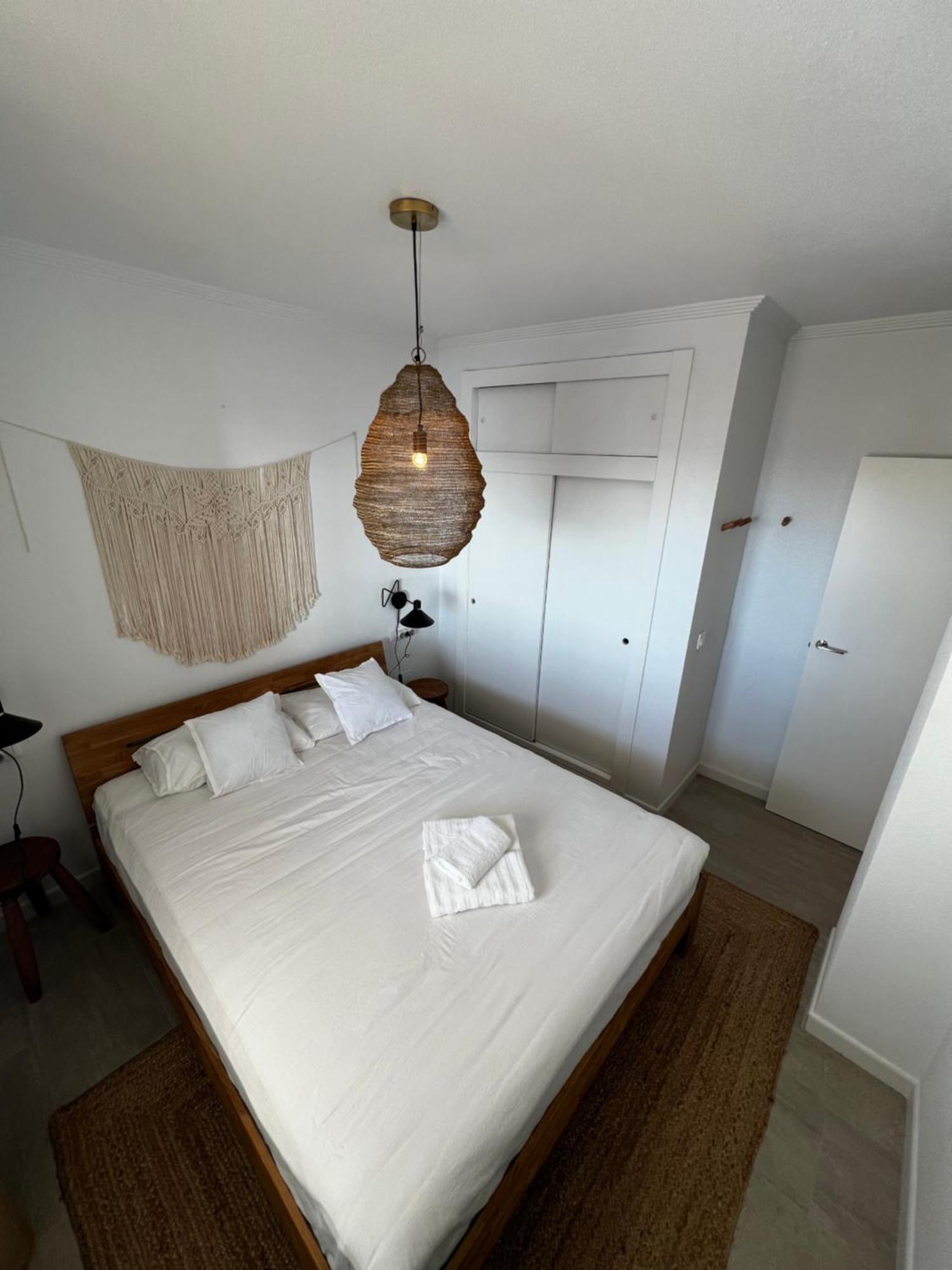 Costa Este Apartments - 또레비에하 외부 사진