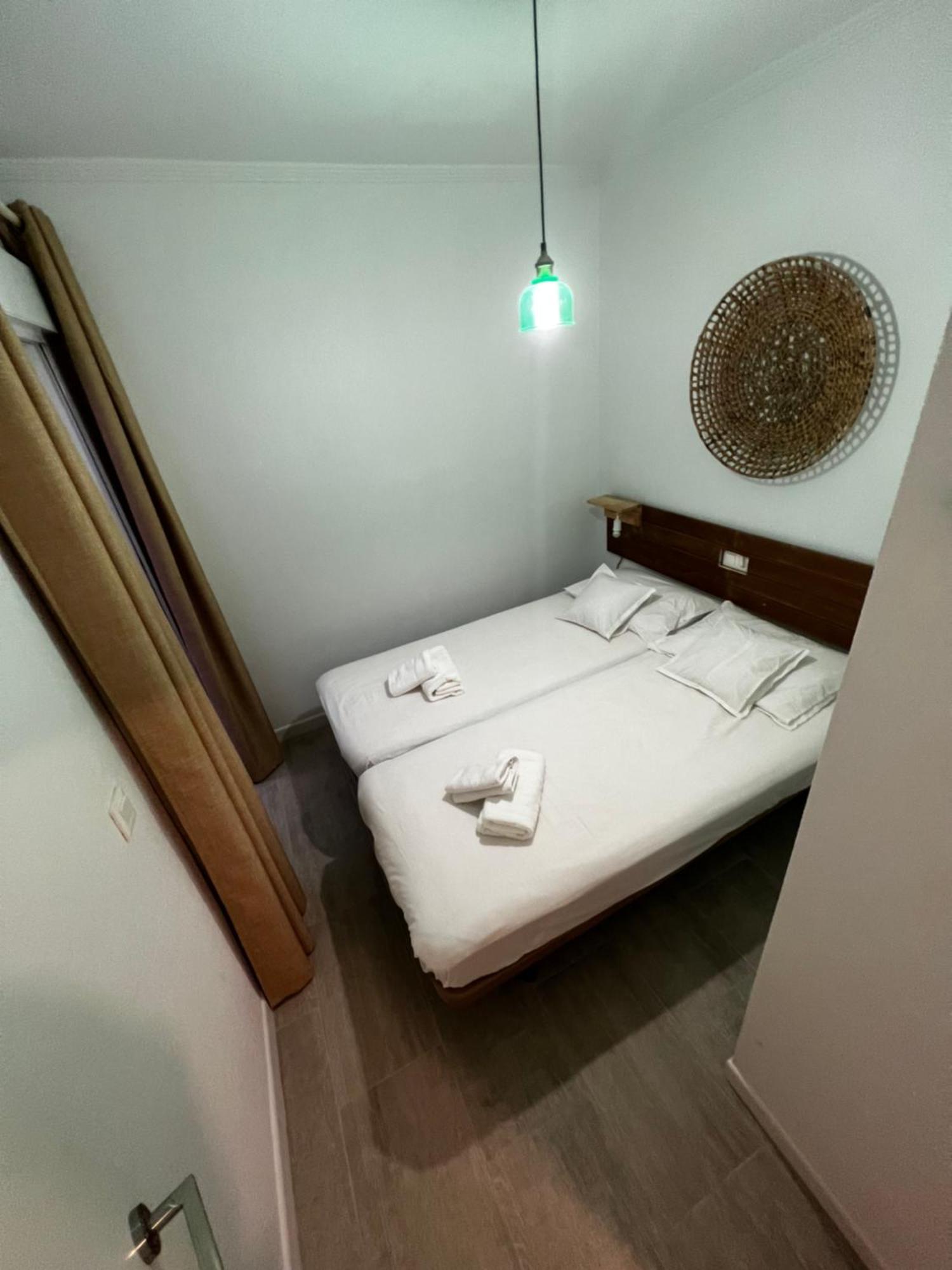 Costa Este Apartments - 또레비에하 외부 사진